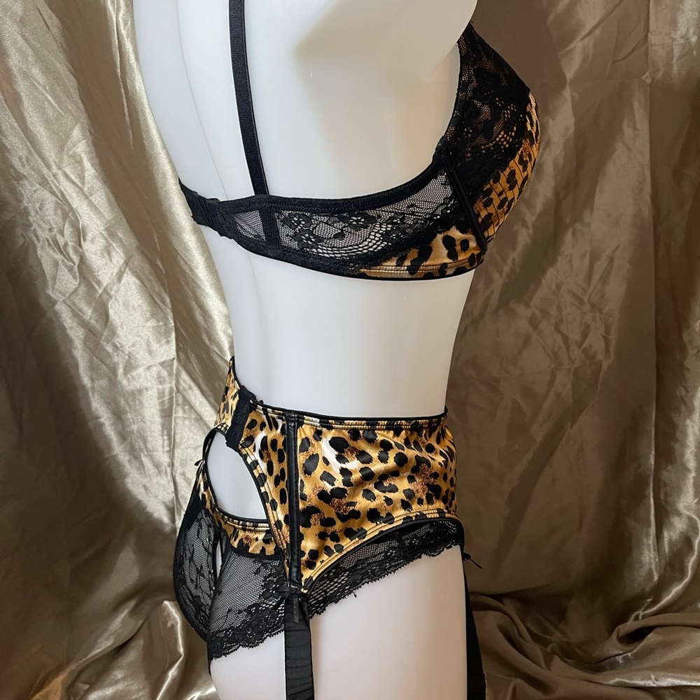 Honey Birdette Bonny Leopard 3 PC Set - Picture 10 of 10